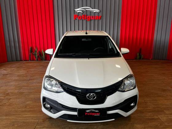 TOYOTA ETIOS 1.5 X SEDAN 16V FLEX 4P MANUAL